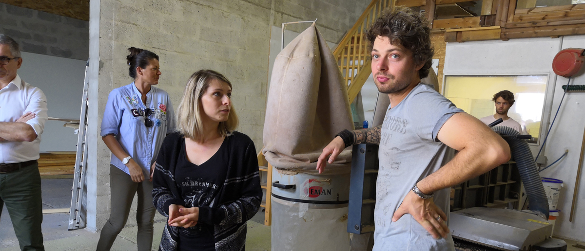 Le Club LE CLUB fond R2 01 - Le Club
